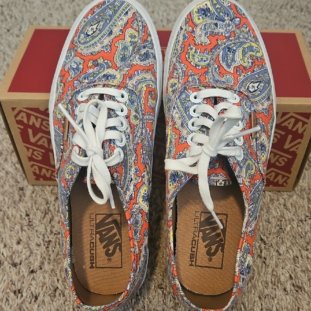 Vans Paisley Sneakers. Barely Worn.